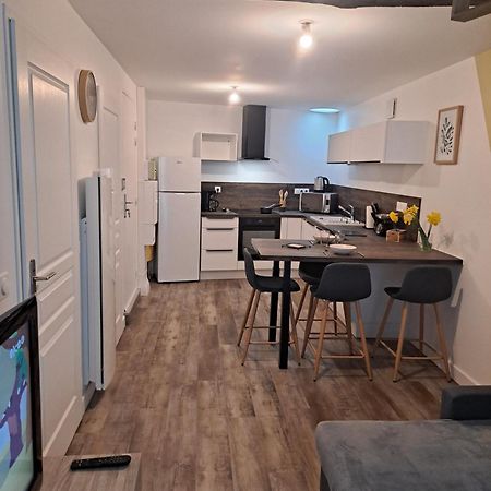 Logement T2 Neuf - Centre-Ville Parthenay Exterior foto