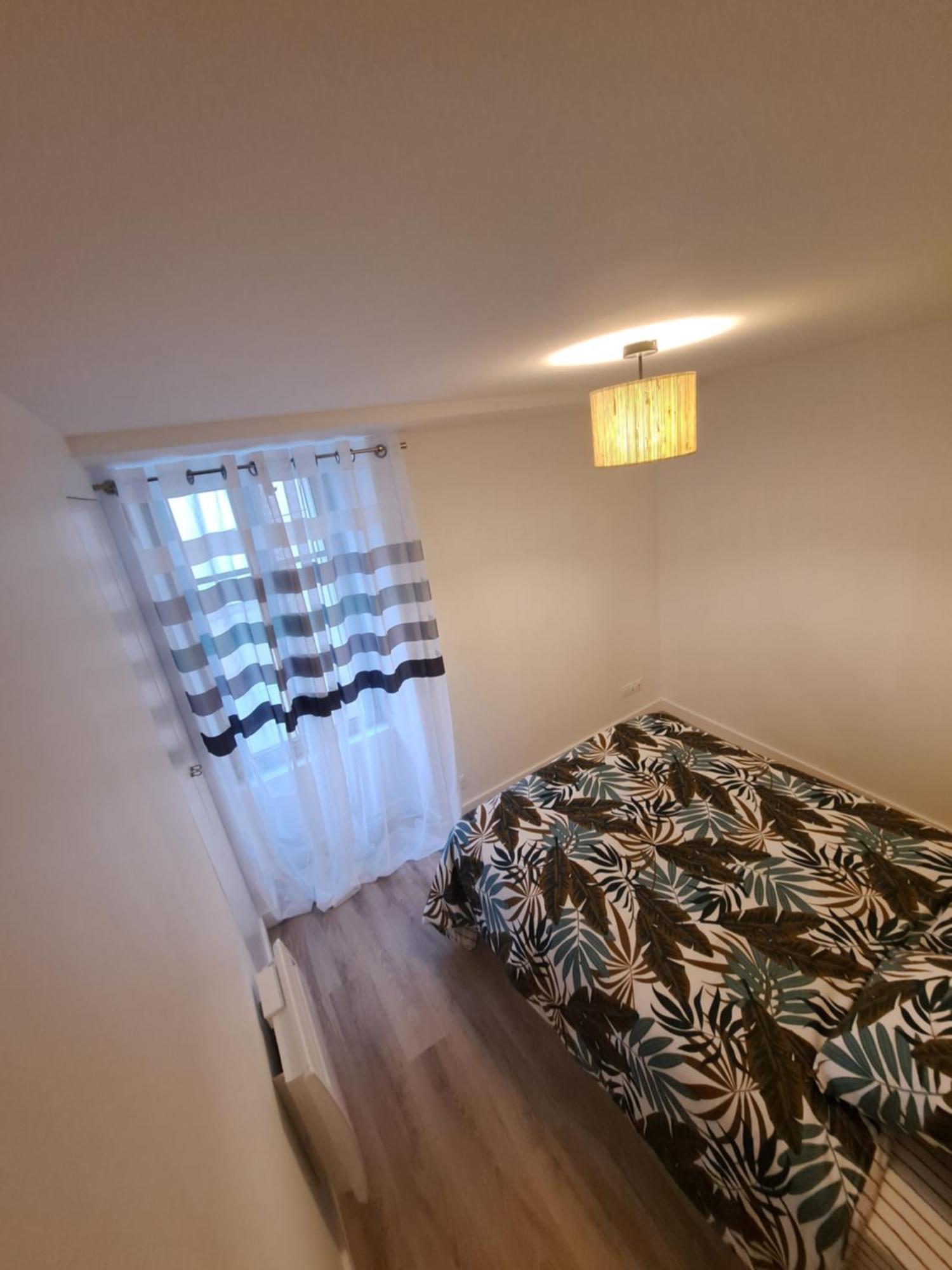 Logement T2 Neuf - Centre-Ville Parthenay Exterior foto